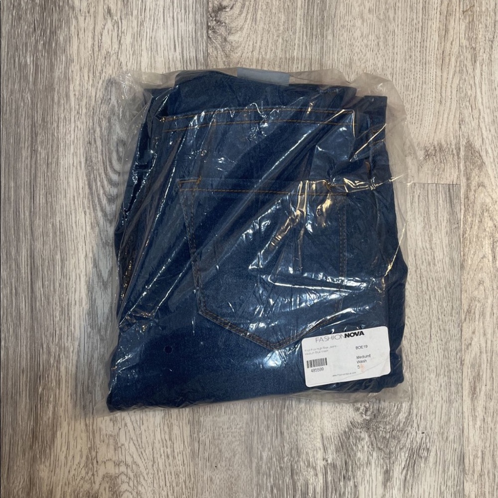 Fashion nova jean - first pick high rise